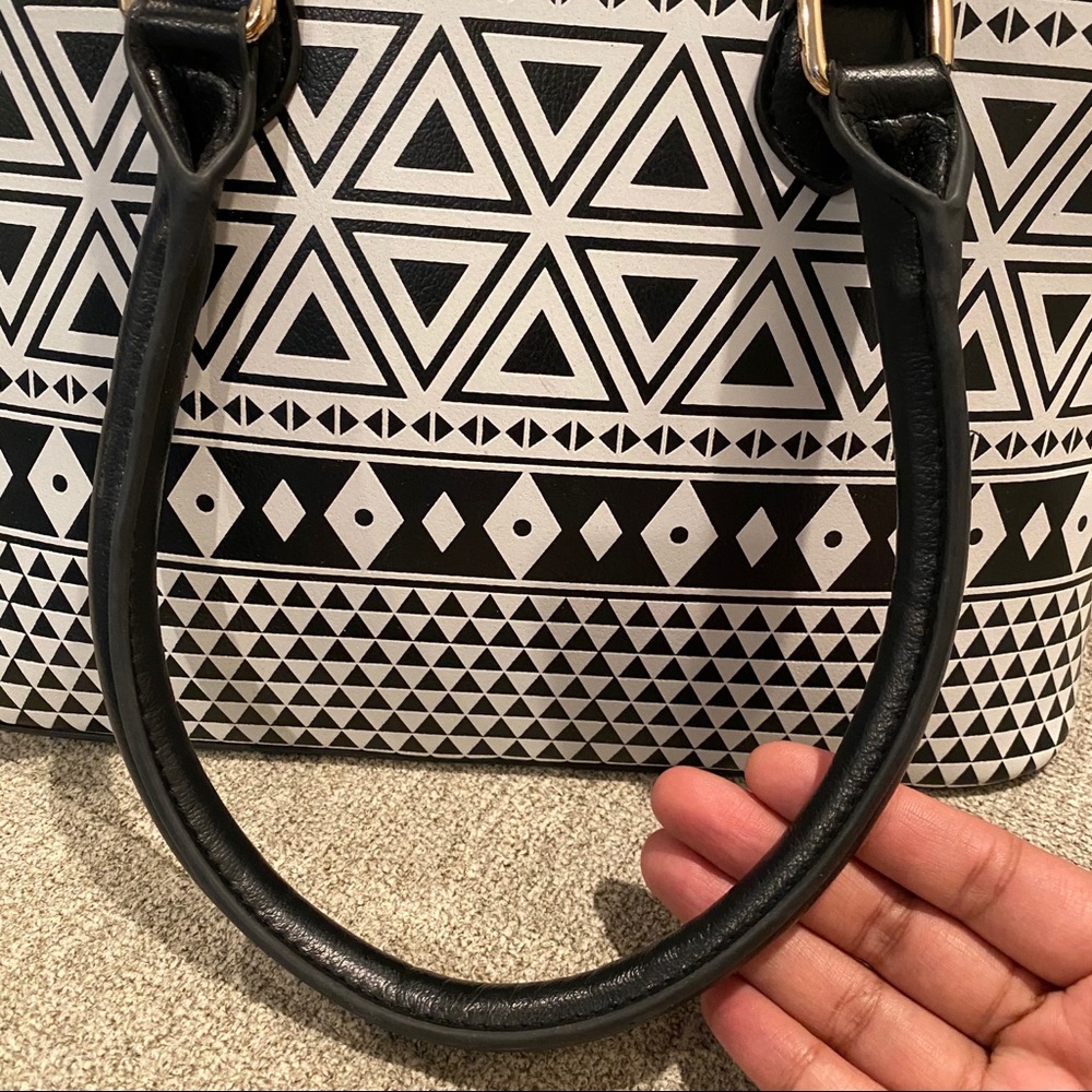 Call It Spring Tribal Handbag - Picture 4 of 8